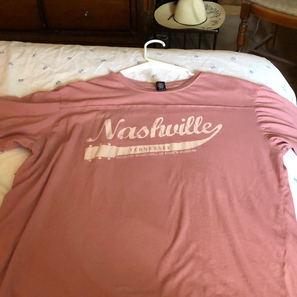 Distressed Nashville teeshirt